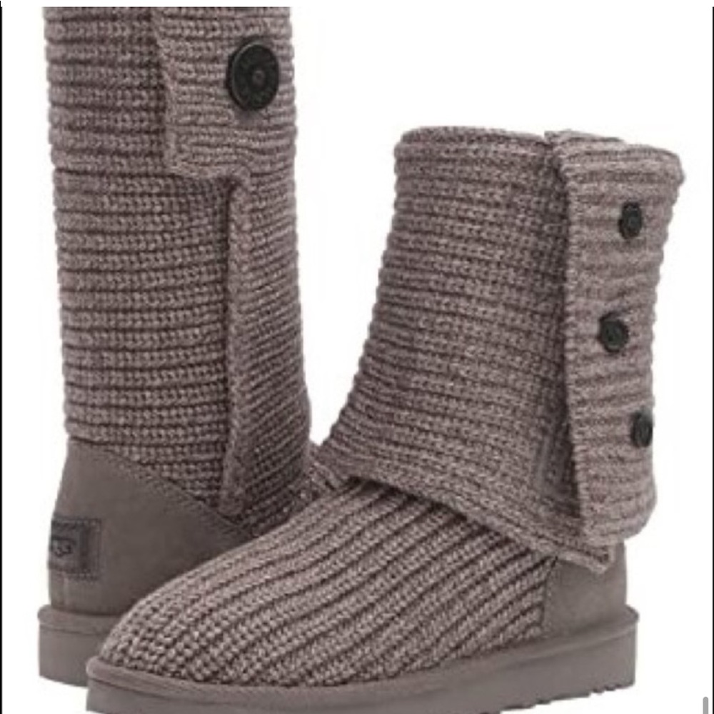 UGG Grey Cardy Knit Sweater Boots - Picture 4 of 11